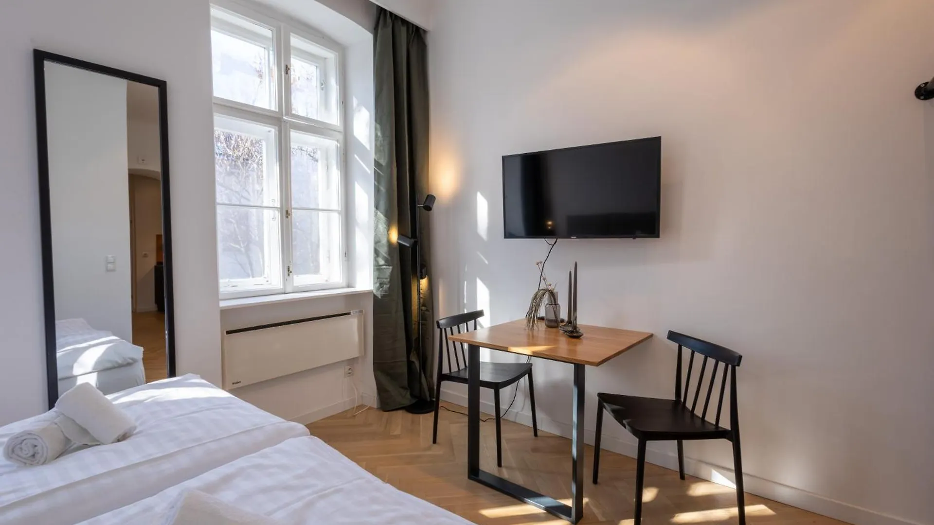 Josef'S Home I Werkraum Studio I Uno-City Vienna Austria